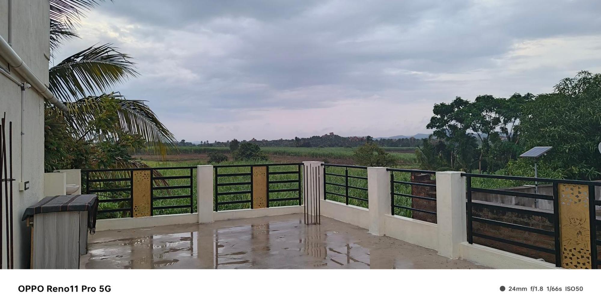 Coconut Homestay Hampi Buitenkant foto